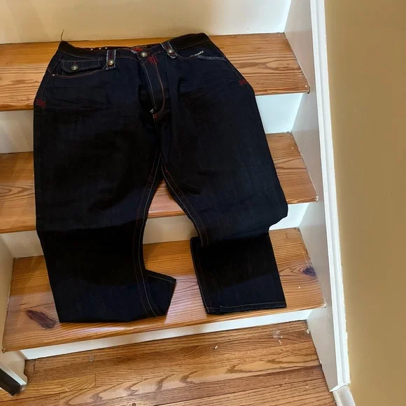 Jean - Picture 6 of 8